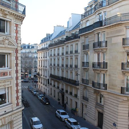 Hotel Bassano Paris Ngoại thất bức ảnh